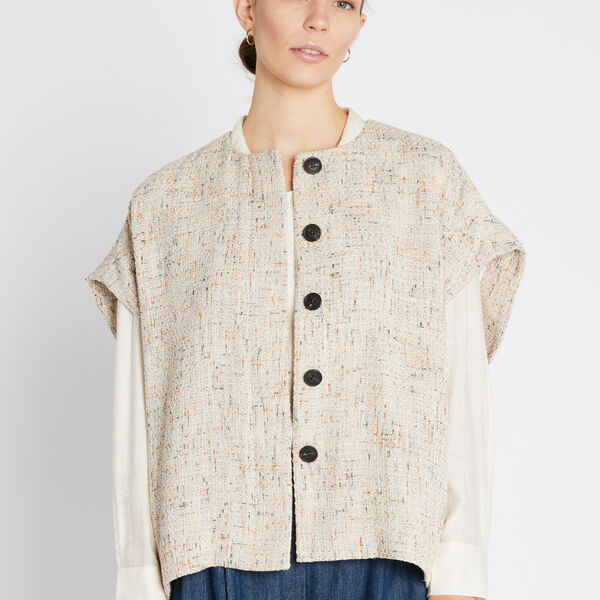 Becca vest, soft tint, Heartmade