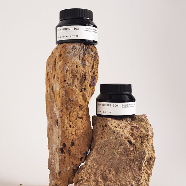 No. 303 Exfoliating Herbal Peel, elderflower/rosehip/enzymes, L:a Bruket