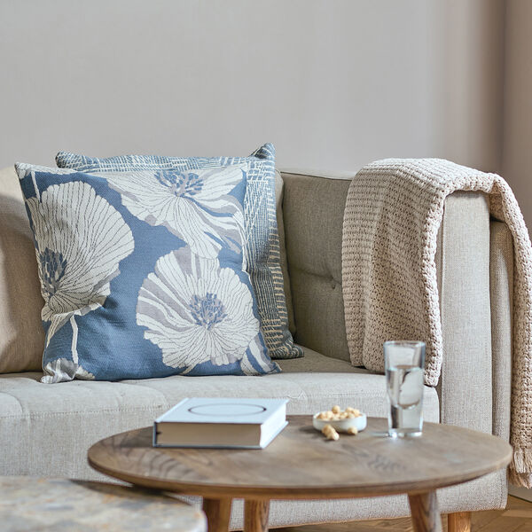 Dolce pude, blue, Compliments