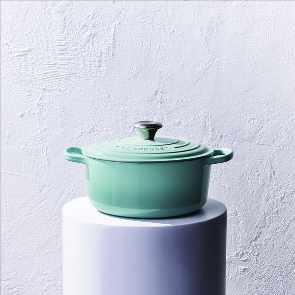 Signature rund st&oslash;bejernsgryde &Oslash; 28 cm, sea salt, Le Creuset