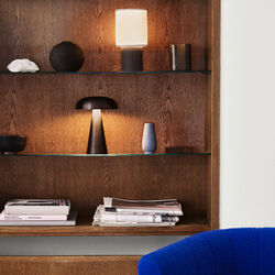 Manhattan SC52 Portable bordlampe, bronzed brass/kanvas, &Tradition