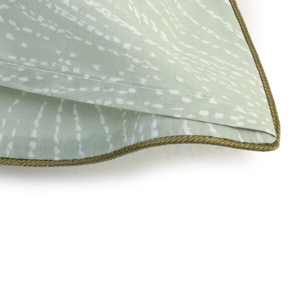 Pollen pudebetr&aelig;k, Yves Delorme