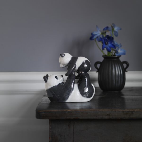 &Aring;rsfigur 2022 Panda med unge, Royal Copenhagen