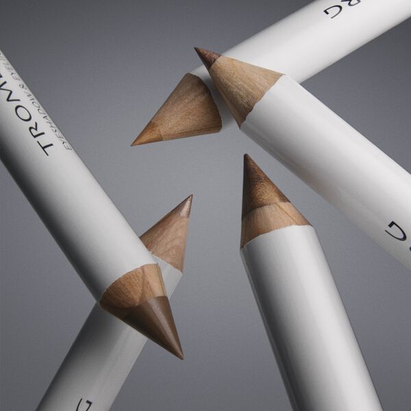 Eyeliner & Eyeshadow Umber, Tromborg