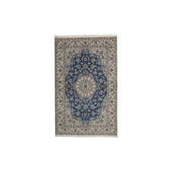 Nain 9 gulvt&aelig;ppe, Rezas