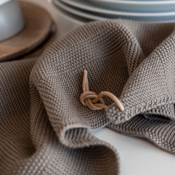 Strikket Håndklæde, ginger snap Strikket Håndklæde, ginger snap, By LOHN